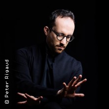 IGOR LEVIT
