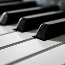 AU GALOP ! 2 DUOS 2 PIANOS 4 MAINS 8 MAINS